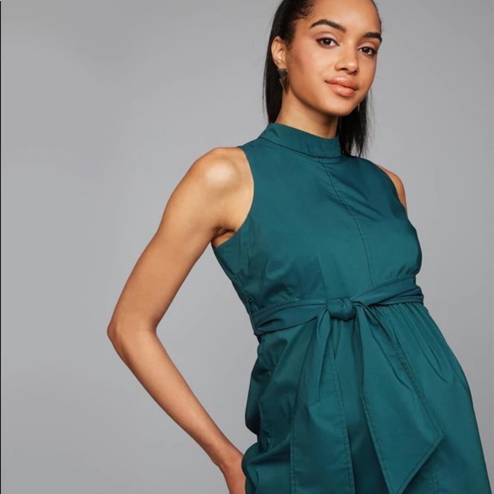 Pea In the Pod BLUE (diff than stock photo) sash tie maternity top Size M